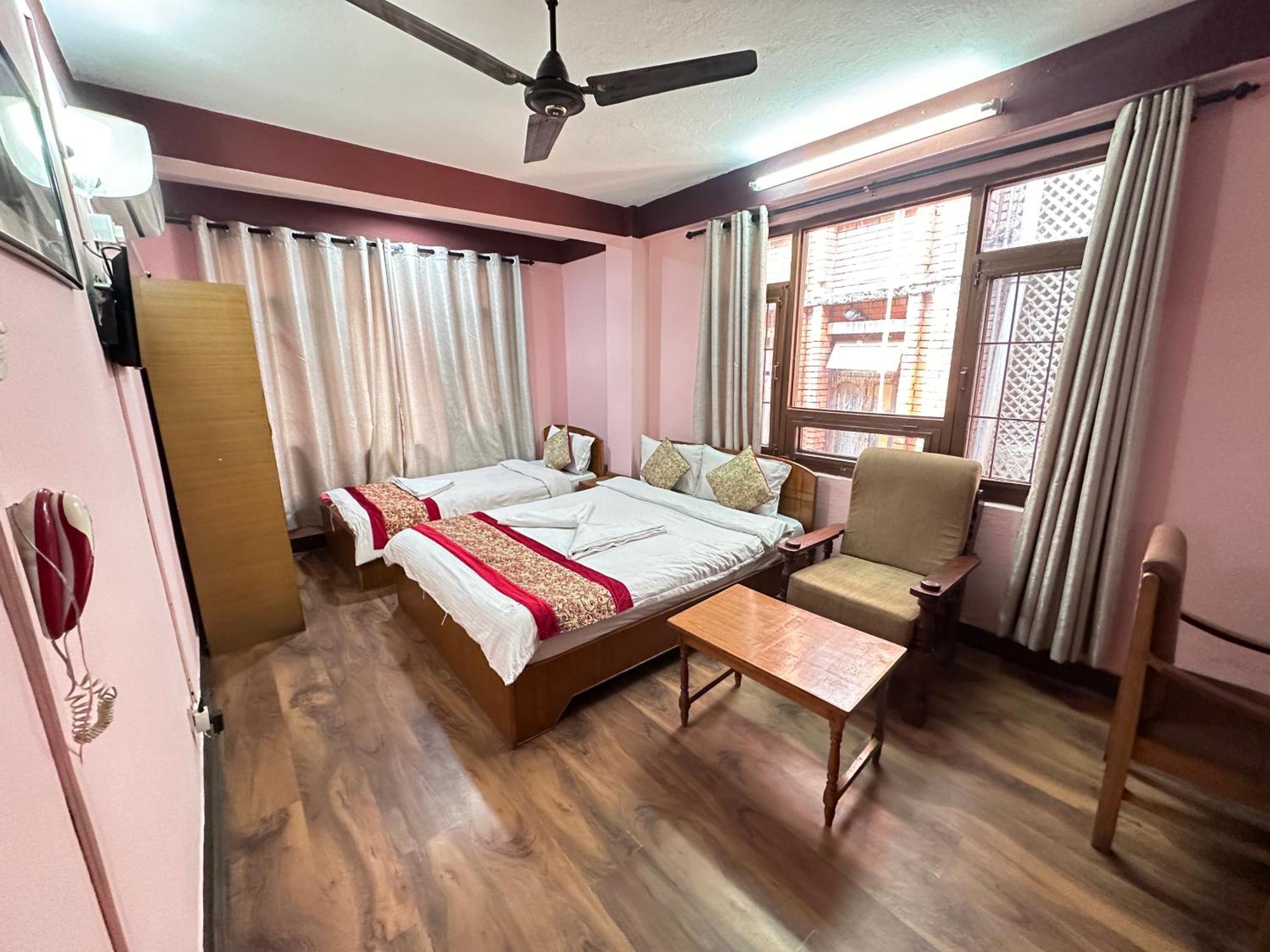 Hotel Green Orchid Kathmandu Bagian luar foto