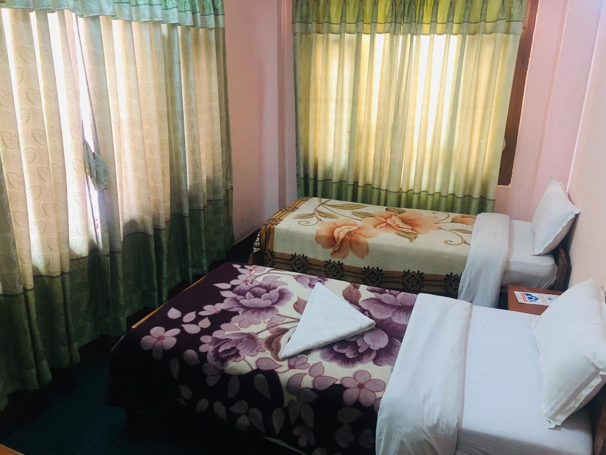 Hotel Green Orchid Kathmandu Bagian luar foto