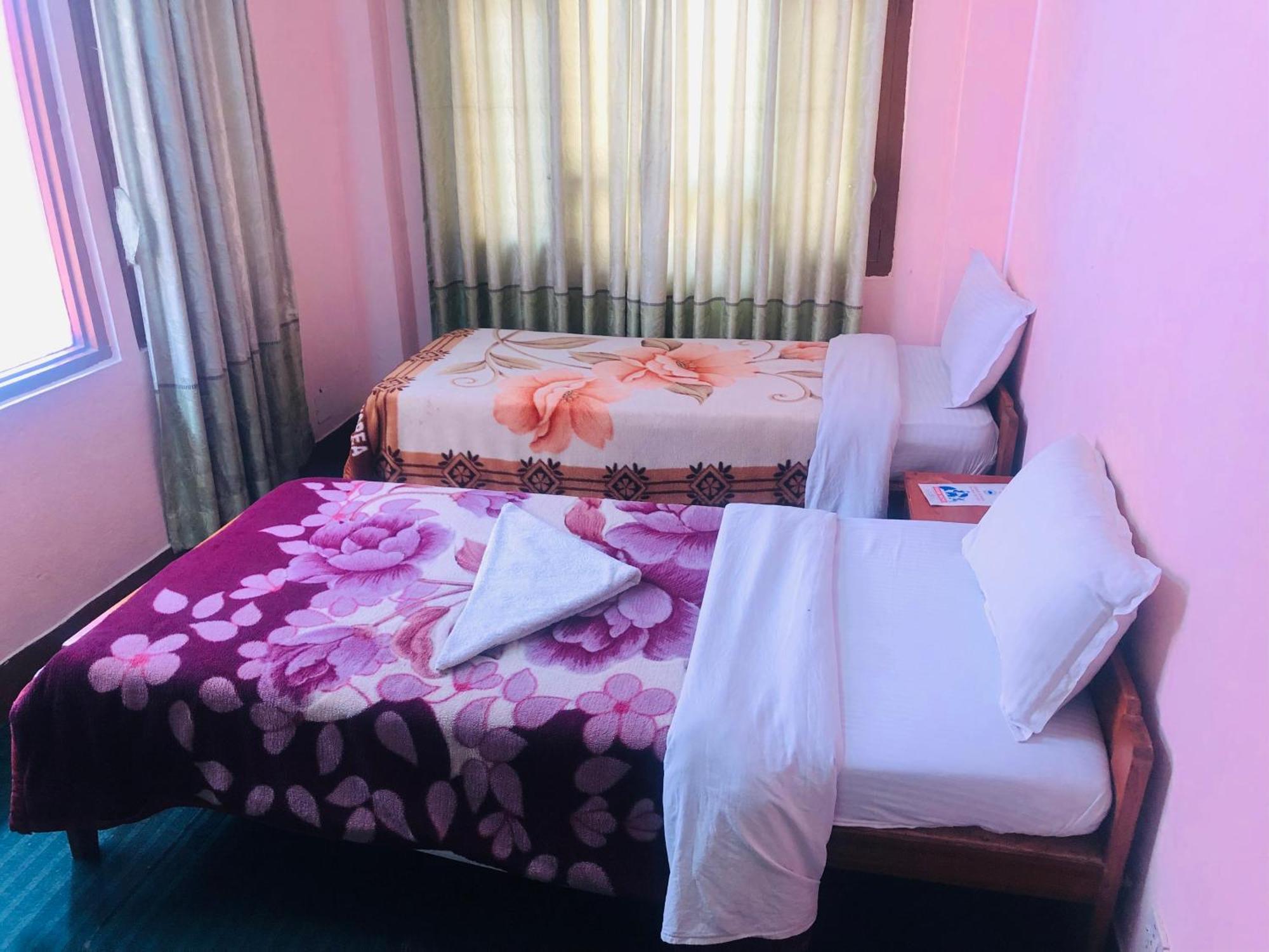 Hotel Green Orchid Kathmandu Bagian luar foto