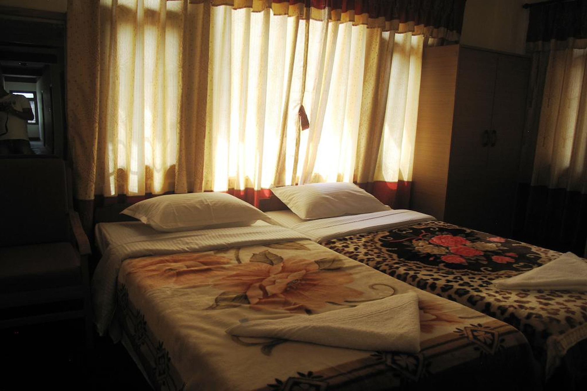 Hotel Green Orchid Kathmandu Bagian luar foto
